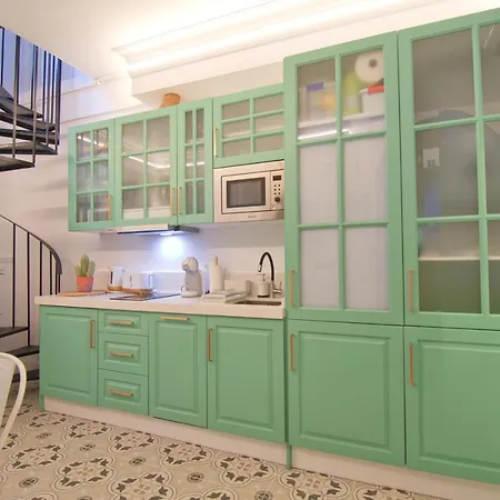 Mara's La Mar - Beachfront Tiny House - Bajondillo *